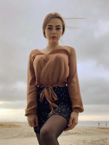 Полина